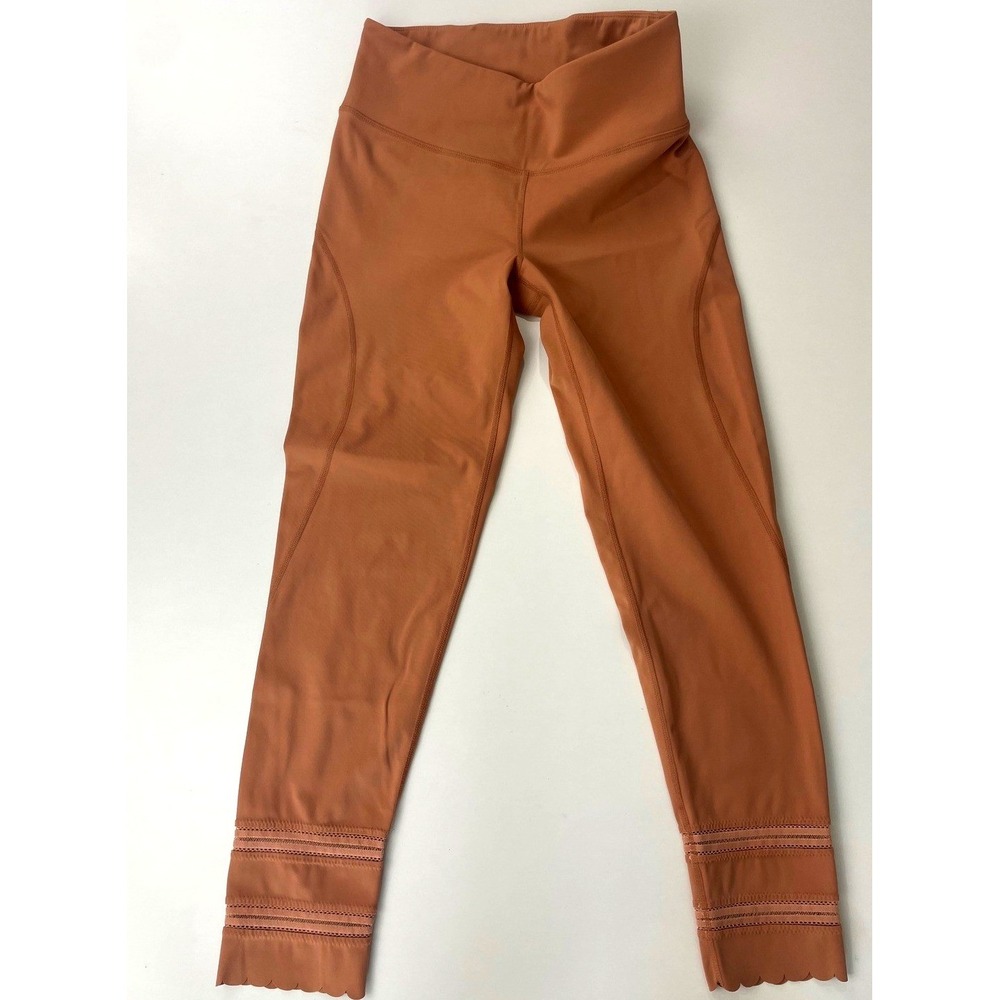 Free People Movement On Fire Leggings Small Scalloped Lace Yoga Pant‎ NWOT Boho